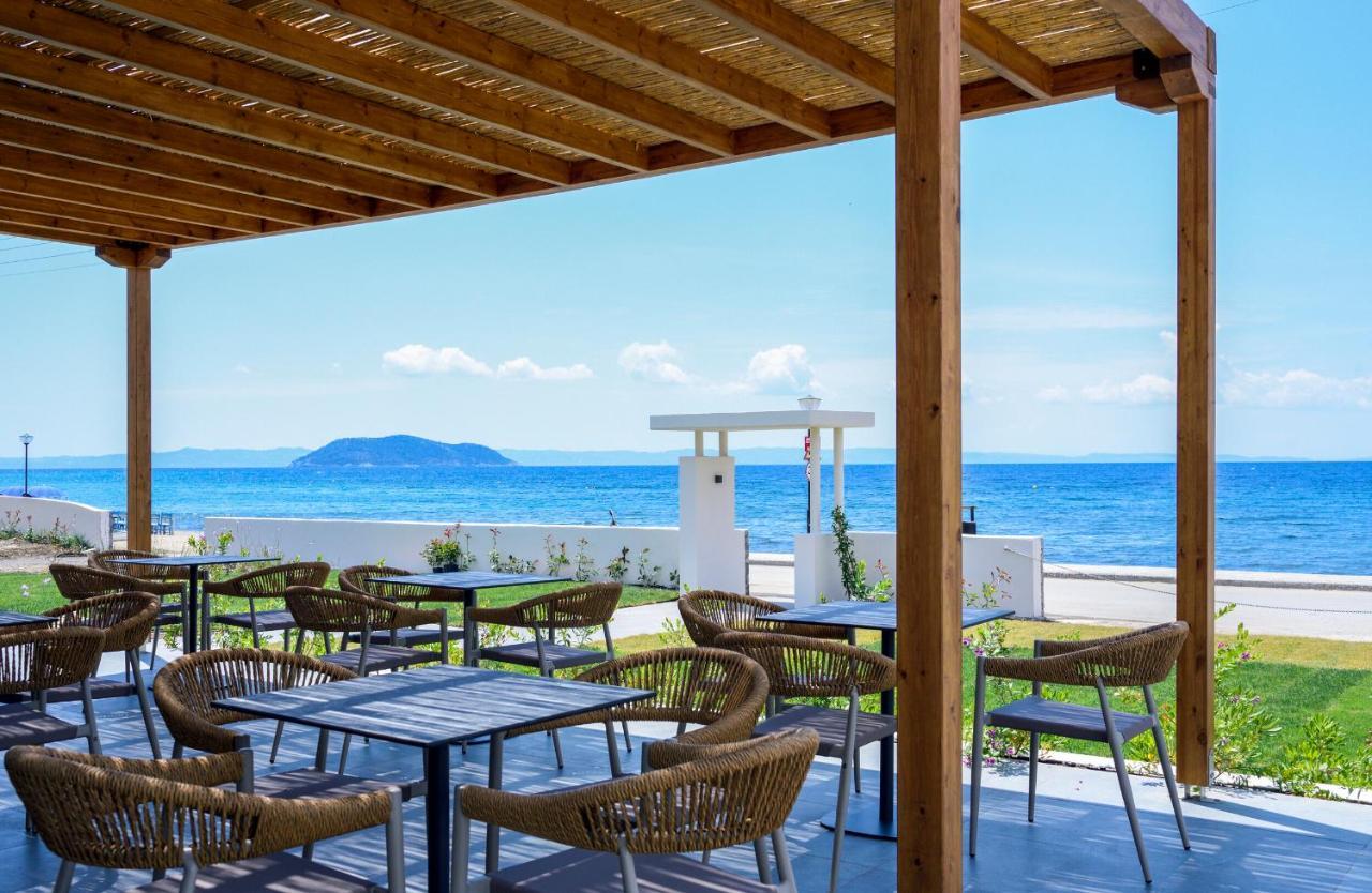 Amyntas Seafront Hotel Neos Marmaras Ngoại thất bức ảnh